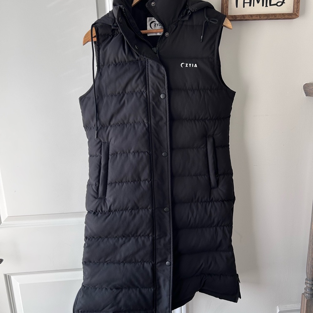 ZYIA Black Women's Long Puffer Vest